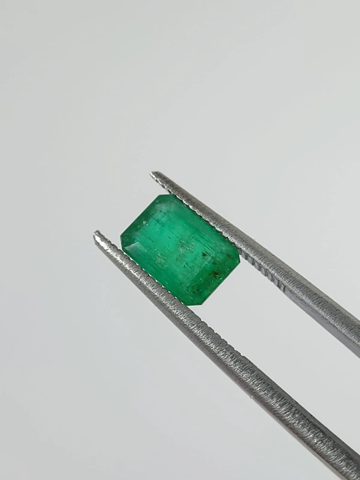 1.37ct Emerald Octagon Cut Loose Gemstone from Afghanistan — view 1